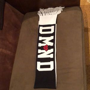 Diamond Supply Co. Scarf